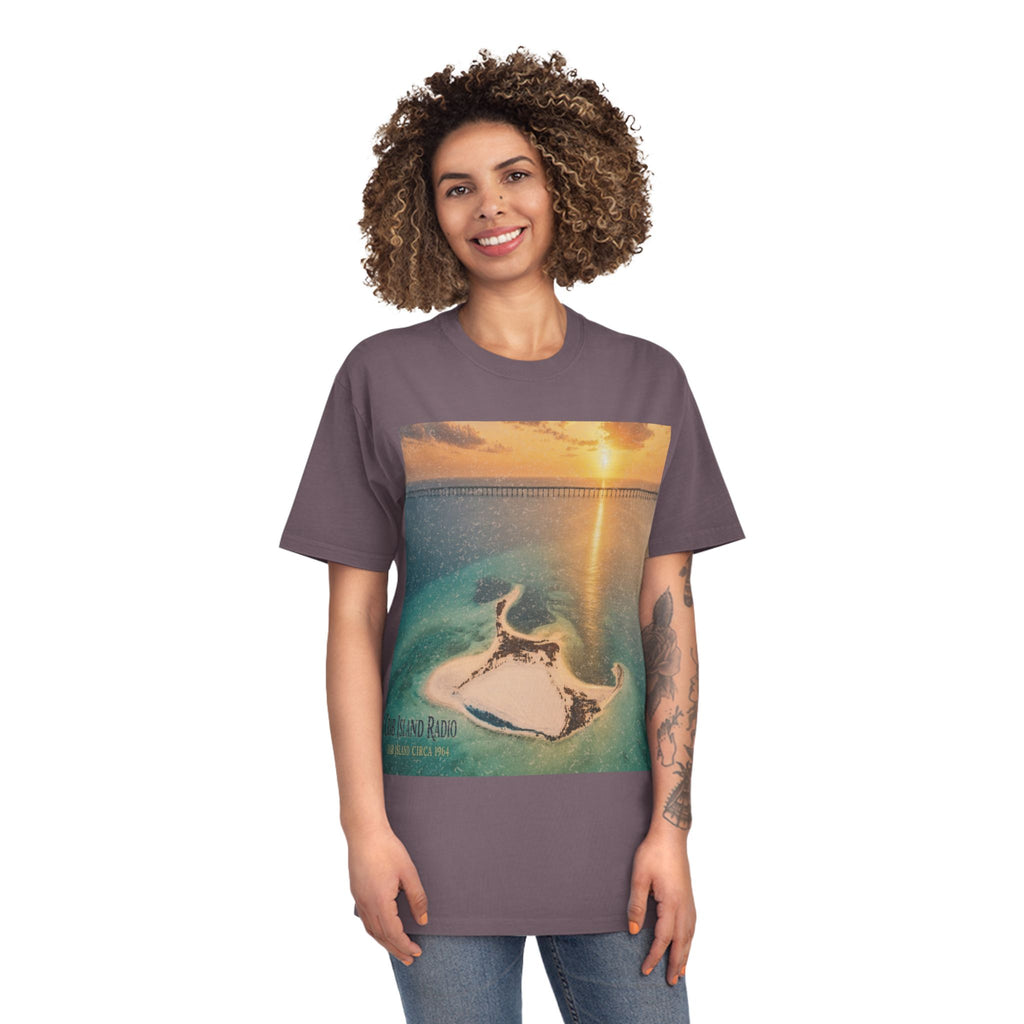 Unisex Faded Shirt – Island Sunset
