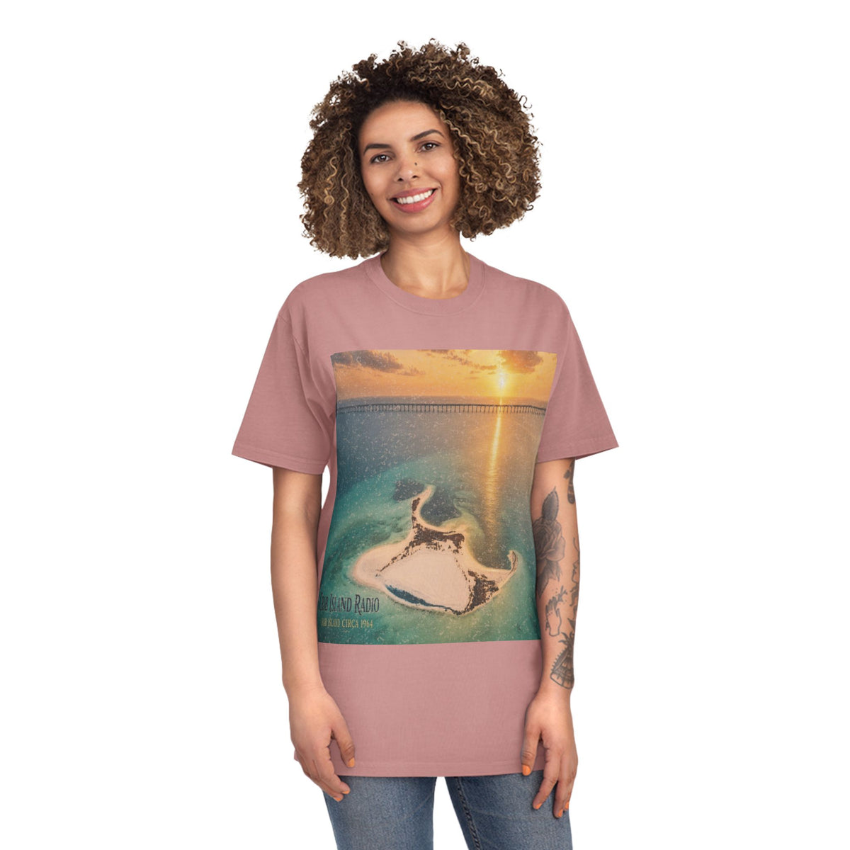 Unisex Faded Shirt – Island Sunset